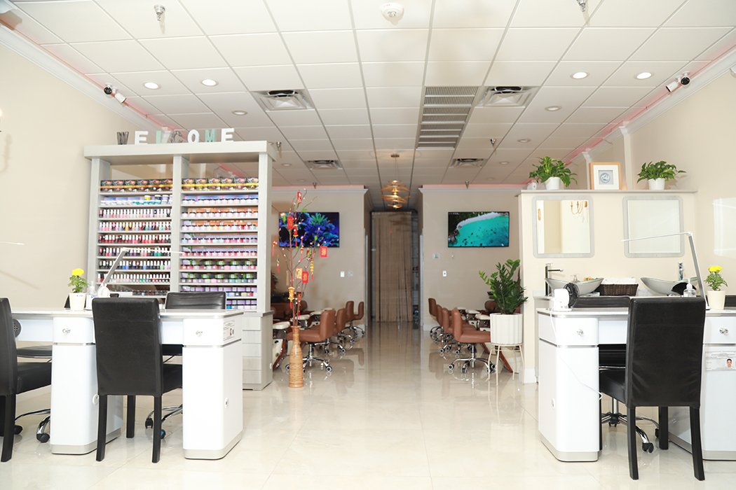 Fleur Nail Salon Seminole Shoppes Palm Beach Gardens